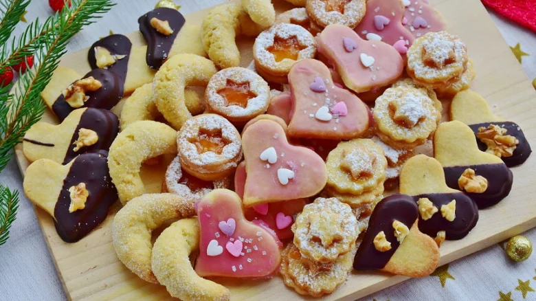 Assorted cookies on board
