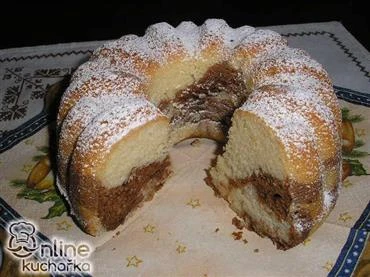 Powdered sugar bundt cake with filling