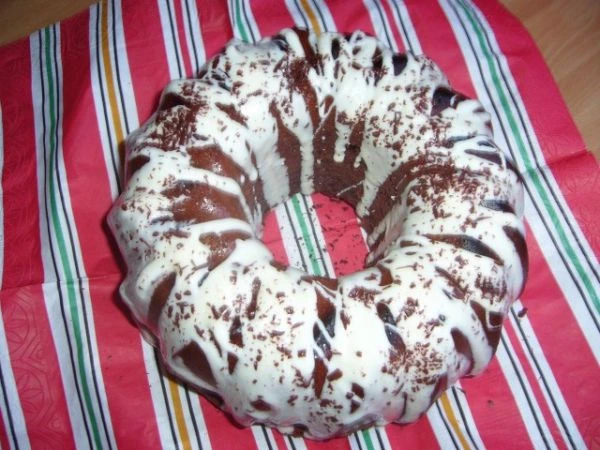 Chocolate pudding bundt cake