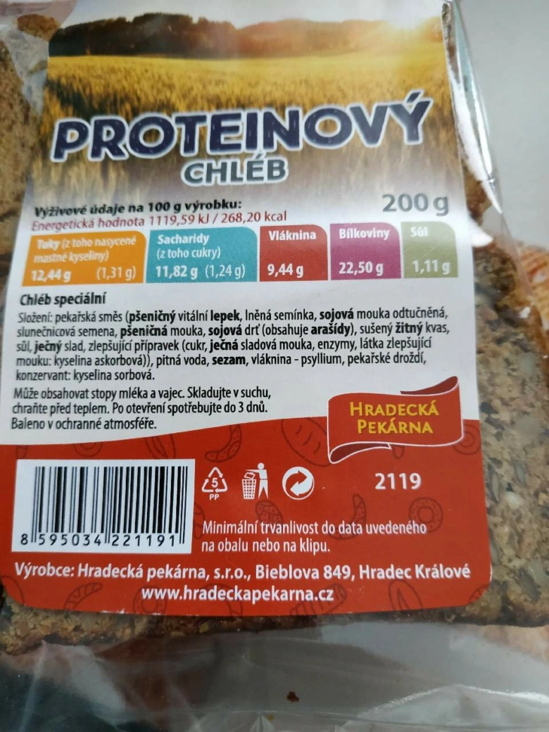 Balíček s bílkovinným chlebem se složením v češtině