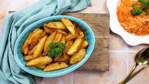 Baked potatoes in skin
